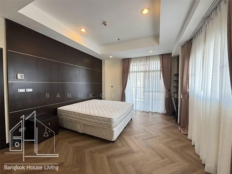 Grand Mercure Bangkok Asoke Residence, Bangkok, 50 5 Soi Sukhumvit 19, Khlong Tan Nua, Watthana, Bangkok, 3 Bedrooms, 220 sqm, Condo For Rent, by Bangkok House Living, 10988733 - DDproperty.com