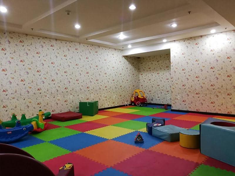 Grand Mercure Bangkok Asoke Residence, Bangkok, 50 5 Soi Sukhumvit 19, Khlong Tan Nua, Watthana, Bangkok, 3 Bedrooms, 220 sqm, Condo For Rent, by Bangkok House Living, 10988733 - DDproperty.com