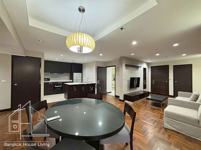 Baan Suanpetch, Bangkok, 18 Soi Sukhumvit 39, Khlong Tan Nua, Watthana, Bangkok, 2 Bedrooms, 135 sqm, Condo For Rent, by Bangkok House Living, 10989270 - DDproperty.com
