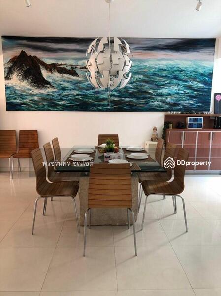 Semi-detached house Rama 9 Soi Soonvijai, Bangkok, Bang Kapi, Huai Khwang, Bangkok, 4 Bedrooms, 430 sqm, Single Detached House For Rent, by ปรินทร์ญาดา ชิณโชติ, 10989415 - DDproperty.com