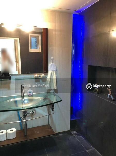 Semi-detached house Rama 9 Soi Soonvijai, Bangkok, Bang Kapi, Huai Khwang, Bangkok, 4 Bedrooms, 430 sqm, Single Detached House For Rent, by ปรินทร์ญาดา ชิณโชติ, 10989415 - DDproperty.com