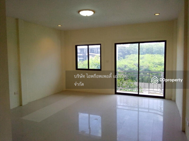 For Sale - Sale of rooms and land, Soi Pratamnak 3, Pattaya, Chon Buri (Pattaya)