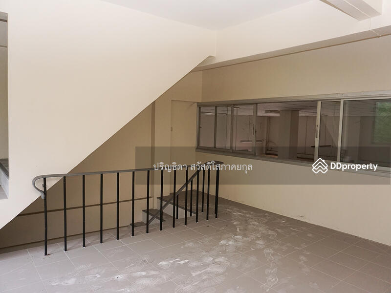 For Sale - Commercial building for sale, Sukhumvit Road, Huai Kapi, Chon Buri