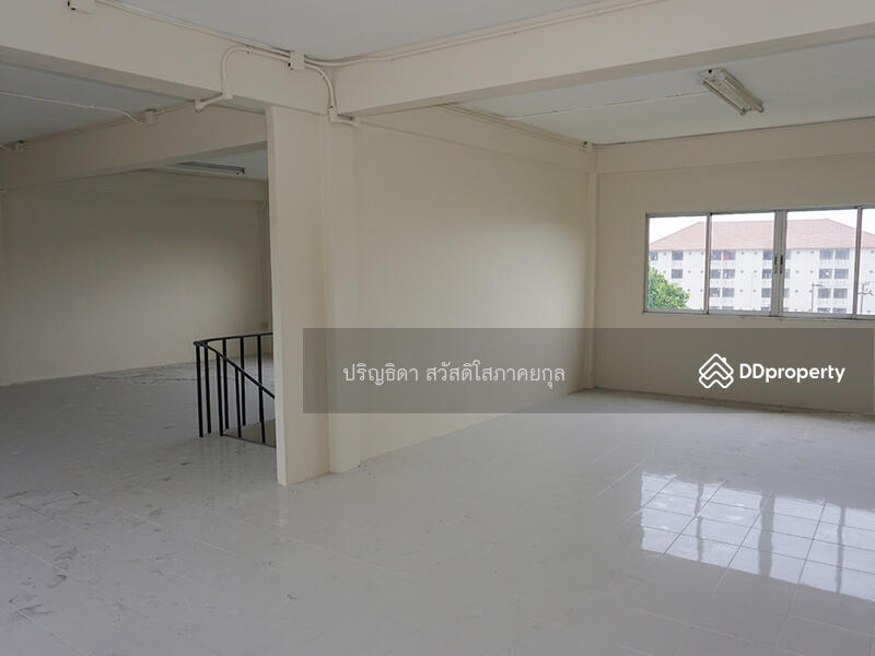 ขาย - ขายอาคารพาณิชย์ ถนนสุขุมวิท แยกคีรี ห้วยกะปิ, ชลบุรี