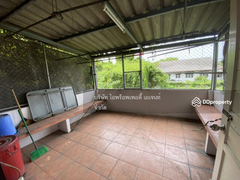 For Sale - Commercial building, Phraya Satcha Road, Khiri Intersection, Chon Buri