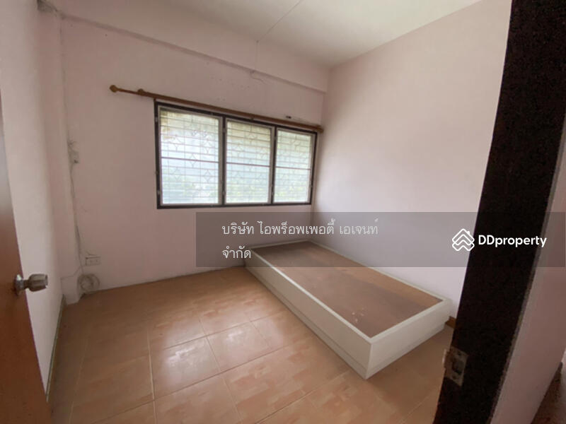 For Sale - Commercial building, Phraya Satcha Road, Khiri Intersection, Chon Buri