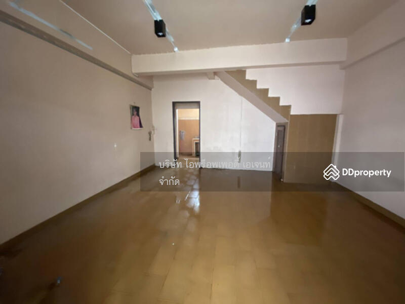 For Sale - Commercial building, Soi Kraikriangyuk, Vachiraprakan, Makhamyong, Chon Buri