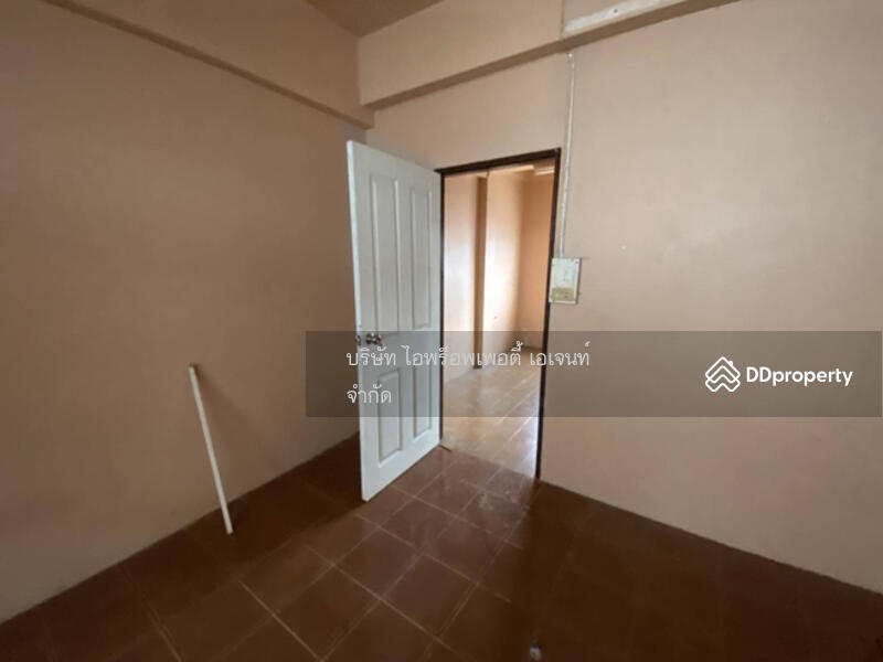 For Sale - Commercial building, Soi Kraikriangyuk, Vachiraprakan, Makhamyong, Chon Buri