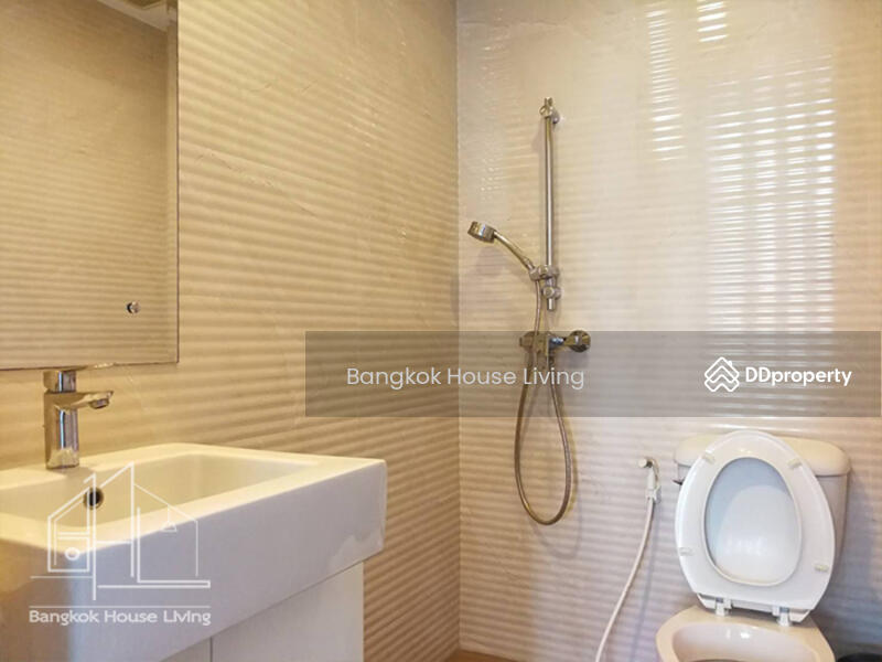 Acadamia Grand Tower, Bangkok, Soi Sukhumvit 43, Khlong Tan Nua, Watthana, Bangkok, 2 Bedrooms, 120 sqm, Condo For Rent, by Bangkok House Living, 10993376 - DDproperty.com