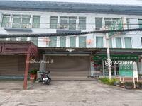 ขาย - ขายตึก3ชั้นทำเลค้าขาย ใกล้หมู่บ้านปิยวัฒน์บางแสนบ้านปึกพร้อมของแถม, ชลบุรี