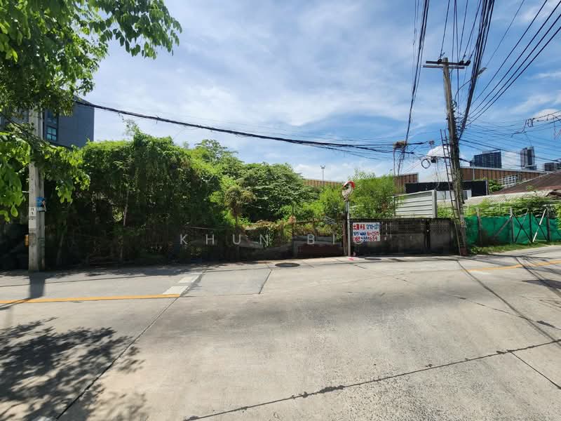 ขายที่ดิน 103 ตรว.ๆละ 2.5 แสนสุขุมวิท71/14 (ปรีดี)แยก10 ใกล้ ร.ร.นานาชาติ Prep School ทะลุออกอ่อนนุช, Bangkok, ปรีดีย์ 14, Phra Kanong Nua, Watthana, Bangkok, , 412 sqm, Land For Sale, by Khun Big, 10997241 - DDproperty.com