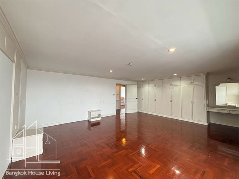 Le Chateau Mansion, Bangkok, 55 ซอยเอกมัย 12 ถนนสุขุมวิท 63 คลองตันเหนือ วัฒนา กทม, Khlong Tan Nua, Watthana, Bangkok, 3 Bedrooms, 250 sqm, Apartment For Rent, by Bangkok House Living, 10998108 - DDproperty.com