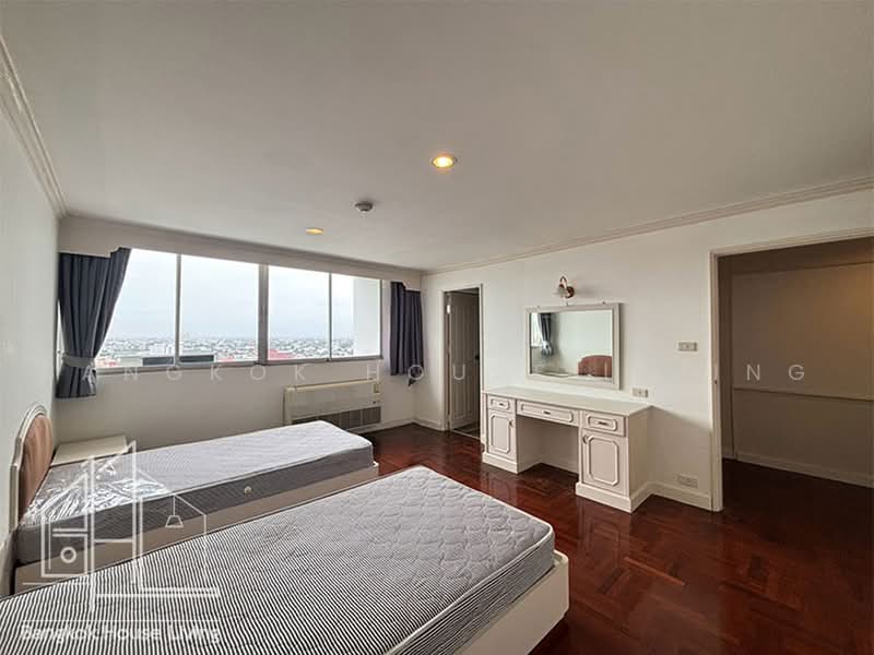 Le Chateau Mansion, Bangkok, 55 ซอยเอกมัย 12 ถนนสุขุมวิท 63 คลองตันเหนือ วัฒนา กทม, Khlong Tan Nua, Watthana, Bangkok, 3 Bedrooms, 250 sqm, Apartment For Rent, by Bangkok House Living, 10998108 - DDproperty.com