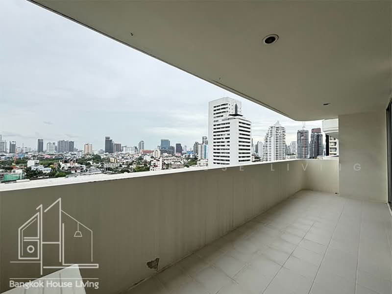Le Chateau Mansion, Bangkok, 55 ซอยเอกมัย 12 ถนนสุขุมวิท 63 คลองตันเหนือ วัฒนา กทม, Khlong Tan Nua, Watthana, Bangkok, 3 Bedrooms, 250 sqm, Condo For Rent, by Bangkok House Living, 10998115 - DDproperty.com
