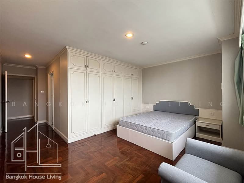 Le Chateau Mansion, Bangkok, 55 ซอยเอกมัย 12 ถนนสุขุมวิท 63 คลองตันเหนือ วัฒนา กทม, Khlong Tan Nua, Watthana, Bangkok, 3 Bedrooms, 250 sqm, Condo For Rent, by Bangkok House Living, 10998115 - DDproperty.com