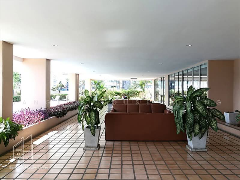 Le Chateau Mansion, Bangkok, 55 ซอยเอกมัย 12 ถนนสุขุมวิท 63 คลองตันเหนือ วัฒนา กทม, Khlong Tan Nua, Watthana, Bangkok, 3 Bedrooms, 250 sqm, Condo For Rent, by Bangkok House Living, 10998115 - DDproperty.com
