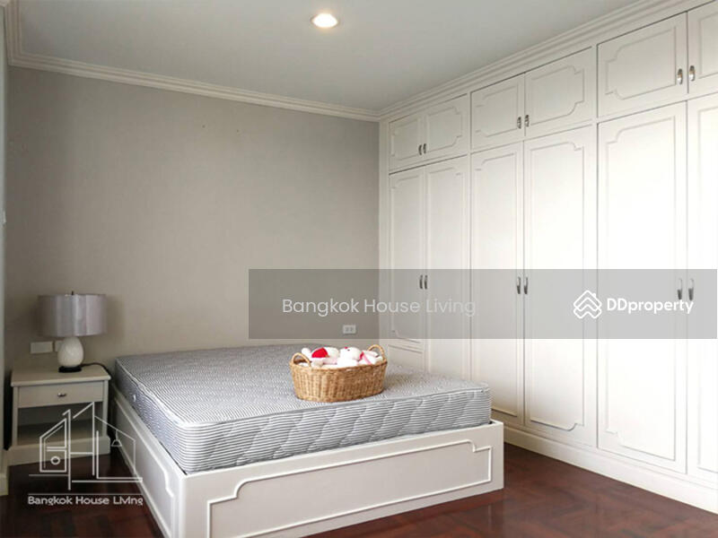 Le Chateau Mansion, Bangkok, 55 ซอยเอกมัย 12 ถนนสุขุมวิท 63 คลองตันเหนือ วัฒนา กทม, Khlong Tan Nua, Watthana, Bangkok, 3 Bedrooms, 250 sqm, Condo For Rent, by Bangkok House Living, 10998119 - DDproperty.com