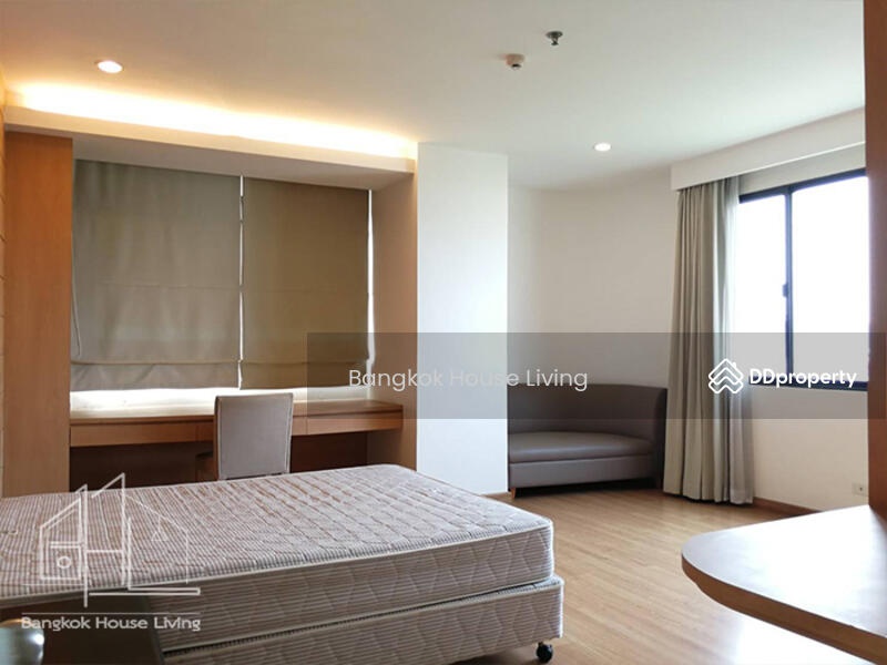 Baan Thai Living Ekkamai, Bangkok, 40 Soi Pridi Banomyong 31, Khlong Tan Nua, Watthana, Bangkok, 4 Bedrooms, 332 sqm, Condo For Rent, by Bangkok House Living, 10998141 - DDproperty.com