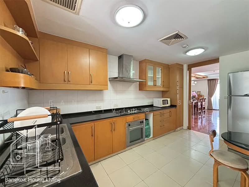 Neo Aree, Bangkok, 59 Soi Sukhumvit 26, Khong Tan, Khlong Toei, Bangkok, 3 Bedrooms, 250 sqm, Condo For Rent, by Bangkok House Living, 10998155 - DDproperty.com