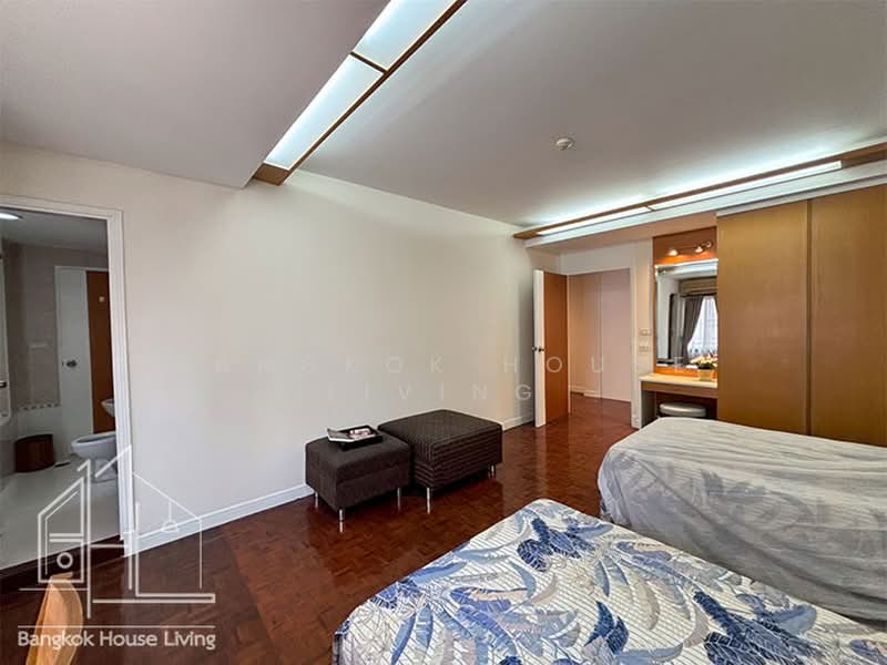 Neo Aree, Bangkok, 59 Soi Sukhumvit 26, Khong Tan, Khlong Toei, Bangkok, 3 Bedrooms, 250 sqm, Condo For Rent, by Bangkok House Living, 10998155 - DDproperty.com