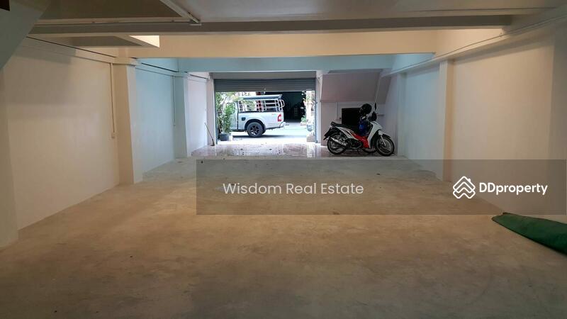 For Sale - Home office, 5-story commercial building, Bangkok