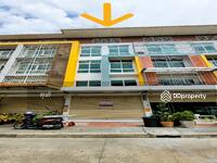 ขาย - รีโนเวท พร้อมทาสีใหม่แล้ว ทั้งตึก!! ขายอาคารพาณิชย์ สายสี่สแควร์ สามพราน นครปฐม เหมาะอยู่อาศัย, นครปฐม