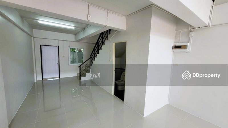 รีโนเวท พร้อมทาสีใหม่แล้ว ทั้งตึก!! ขายอาคารพาณิชย์ สายสี่สแควร์ สามพราน นครปฐม เหมาะอยู่อาศัย, Nakhon Pathom, สายสี่สแควร์, Krathum Lom, Sam Phran, Nakhon Pathom, , 250 sqm, Shophouse For Sale, by คุณจี, 10998980 - DDproperty.com