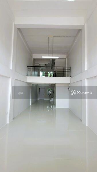 รีโนเวท พร้อมทาสีใหม่แล้ว ทั้งตึก!! ขายอาคารพาณิชย์ สายสี่สแควร์ สามพราน นครปฐม เหมาะอยู่อาศัย, Nakhon Pathom, สายสี่สแควร์, Krathum Lom, Sam Phran, Nakhon Pathom, , 250 sqm, Shophouse For Sale, by คุณจี, 10998980 - DDproperty.com