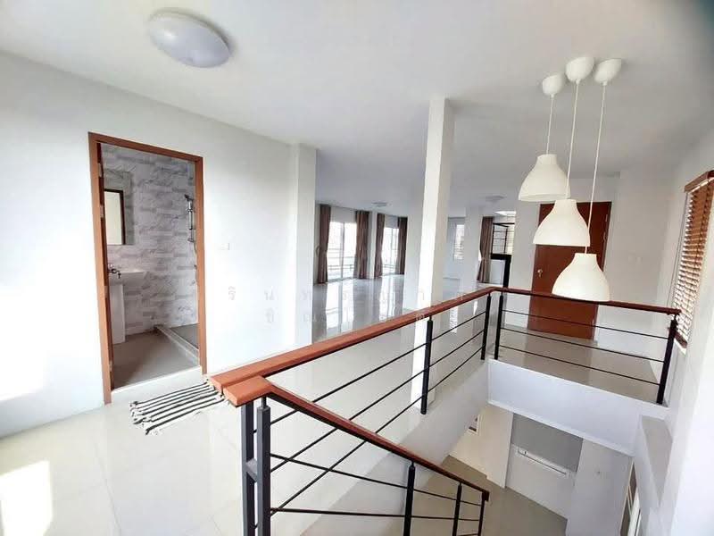 Home Office Bang Sue, Bangkok, Bang Sue, Bangkok, 3 Bedrooms, 350 sqm, Single Detached House For Rent, by ปรินทร์ญาดา ชิณโชติ, 11000093 - DDproperty.com