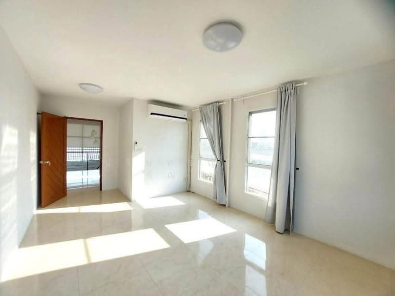 Home Office Bang Sue, Bangkok, Bang Sue, Bangkok, 3 Bedrooms, 350 sqm, Single Detached House For Rent, by ปรินทร์ญาดา ชิณโชติ, 11000093 - DDproperty.com