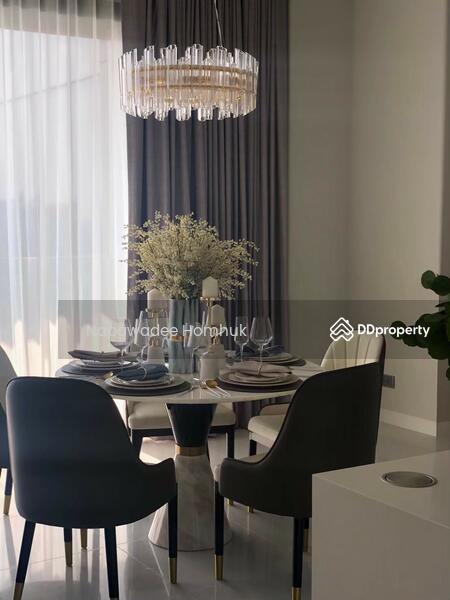 Vittorio 39, Bangkok, 8 Sukhumvit, Khlong Tan Nua, Watthana, Bangkok, 2 Bedrooms, 140 sqm, Condo For Rent, by Napawadee Homhuk, 11000726 - DDproperty.com
