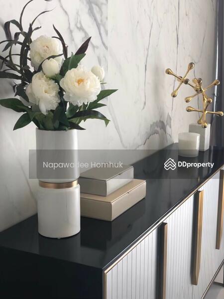 Vittorio 39, Bangkok, 8 Sukhumvit, Khlong Tan Nua, Watthana, Bangkok, 2 Bedrooms, 140 sqm, Condo For Rent, by Napawadee Homhuk, 11000726 - DDproperty.com