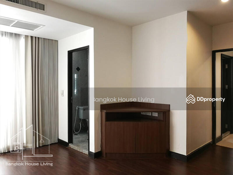 Baan Thai Living Ekkamai, Bangkok, 40 Soi Pridi Banomyong 31, Khlong Tan Nua, Watthana, Bangkok, 4 Bedrooms, 277 sqm, Condo For Rent, by Bangkok House Living, 11001650 - DDproperty.com