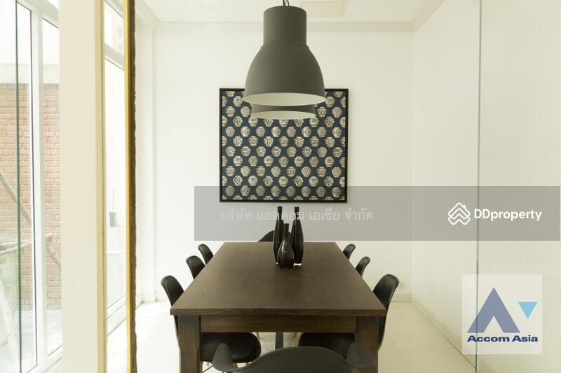 ขาย - Townhouse For Sale Lumphini, Pathumwan, Bangkok / Ploenchit, กรุงเทพ