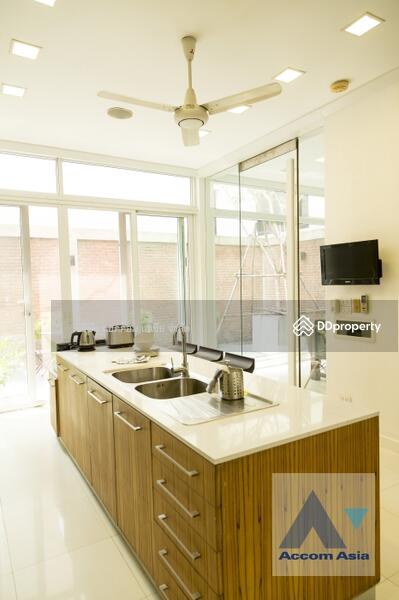 ขาย - Townhouse For Sale Lumphini, Pathumwan, Bangkok / Ploenchit, กรุงเทพ