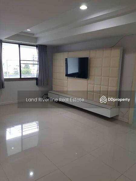 Royal Castle Sukhumvit : รอยัล คาสเซอร์ สุขุมวิท, กรุงเทพ, 30 ซอยสุขุมวิท 39, คลองเตยเหนือ, วัฒนา, กรุงเทพ, 140 ตร.ม., คอนโด ให้เช่า, โดย Land Riverline Real Estate, 11006004 - DDproperty.com