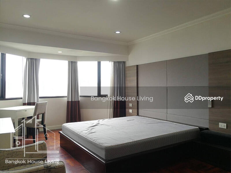 Baan Suanpetch, Bangkok, 18 Soi Sukhumvit 39, Khlong Tan Nua, Watthana, Bangkok, 2 Bedrooms, 135 sqm, Condo For Rent, by Bangkok House Living, 11006276 - DDproperty.com