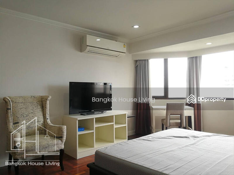Baan Suanpetch, Bangkok, 18 Soi Sukhumvit 39, Khlong Tan Nua, Watthana, Bangkok, 2 Bedrooms, 135 sqm, Condo For Rent, by Bangkok House Living, 11006276 - DDproperty.com