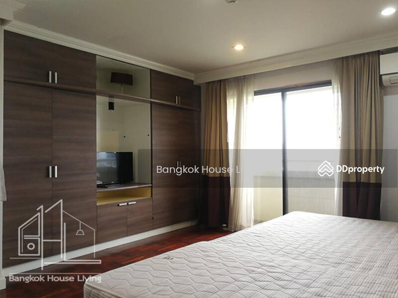 Baan Suanpetch, Bangkok, 18 Soi Sukhumvit 39, Khlong Tan Nua, Watthana, Bangkok, 2 Bedrooms, 135 sqm, Condo For Rent, by Bangkok House Living, 11006276 - DDproperty.com