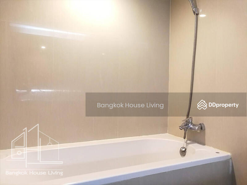 Baan Suanpetch, Bangkok, 18 Soi Sukhumvit 39, Khlong Tan Nua, Watthana, Bangkok, 2 Bedrooms, 135 sqm, Condo For Rent, by Bangkok House Living, 11006276 - DDproperty.com