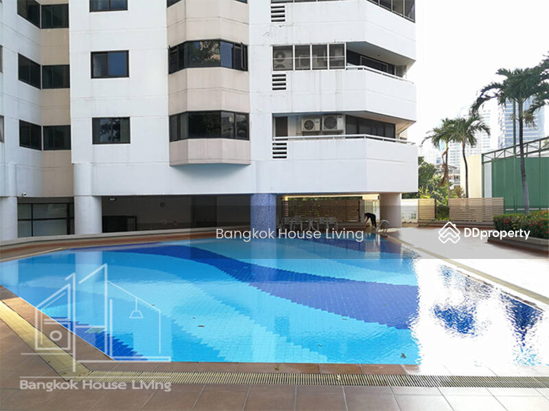 Baan Suanpetch, Bangkok, 18 Soi Sukhumvit 39, Khlong Tan Nua, Watthana, Bangkok, 2 Bedrooms, 135 sqm, Condo For Rent, by Bangkok House Living, 11006276 - DDproperty.com