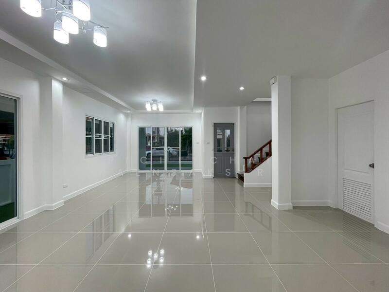 8/52 Bhundhari Village, Khlong Song Subdistrict, Khlong Luang District, Pathum Thani, Pathum Thani, Khlong Song, Khlong Luang, Pathum Thani, 3 Bedrooms, 204 sqm, Single Detached House For Sale, by Pichitchai Kaensaksiri, 11010488 - DDproperty.com