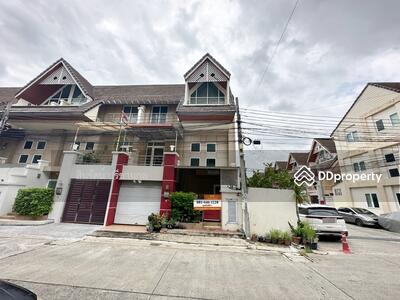 ขาย - Merit Place Ladprao 87 : ทาวน์โฮม เมอริท เพลส ลาดพร้าว 87, กรุงเทพ