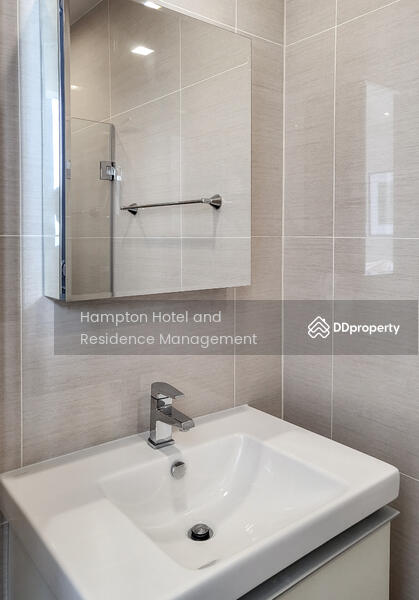 Park Origin Phrom Phong (Park 24), Bangkok, 68 Soi Sukhumvit 24, Khong Tan, Khlong Toei, Bangkok, 1 Bedroom, 29 sqm, Condo For Rent, by Khun Ohe, 11010790 - DDproperty.com