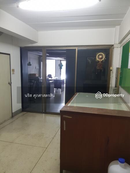 For Sale - ขายตึกแถว 4คูหา 4ชั้น ใกล้ถนนสุทธิสาร ซอยสิทธิปัญญา, Bangkok