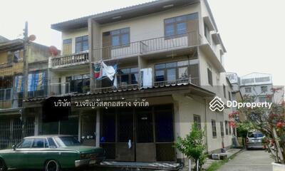 ขาย - ขายตึก 3 ชั้น 2 ห้องมุม 35 ตรว.ลาดพร้าว 109 แยก 1 ใกล้ ร.พ.เวชธานี กั้นเป็นห้องเช่า 20 ห้อเช่า 20 ห., กรุงเทพ
