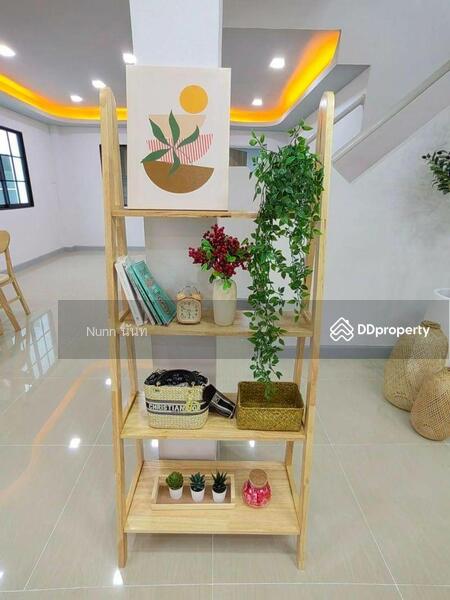บ้านเดี่ยวหลังใหญ่ แต่งใหม่ สวย ทำเลดี กว้าง ราคาถูก หมู่บ้านสิวารัตน์ 9 ไทรน้อย​ บางบัวทอง นนทบุรี, นนทบุรี, ไทรน้อย, บางบัวทอง, นนทบุรี, 200 ตร.ม., บ้านเดี่ยว ขาย, โดย นภัสศรณ์ วงศ์สินไทยกร (นันท์), 11013026 - DDproperty.com
