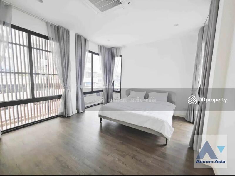 Private Swimming Pool | 7 Bedrooms House For Rent in Phaholyothin, BangkokAA36570, Bangkok, Samsen Nai, Phaya Thai, Bangkok, 7 Bedrooms, 625 sqm, Single Detached House For Rent, by บริษัท แอคคอม เอเซีย จำกัด, 11015908 - DDproperty.com
