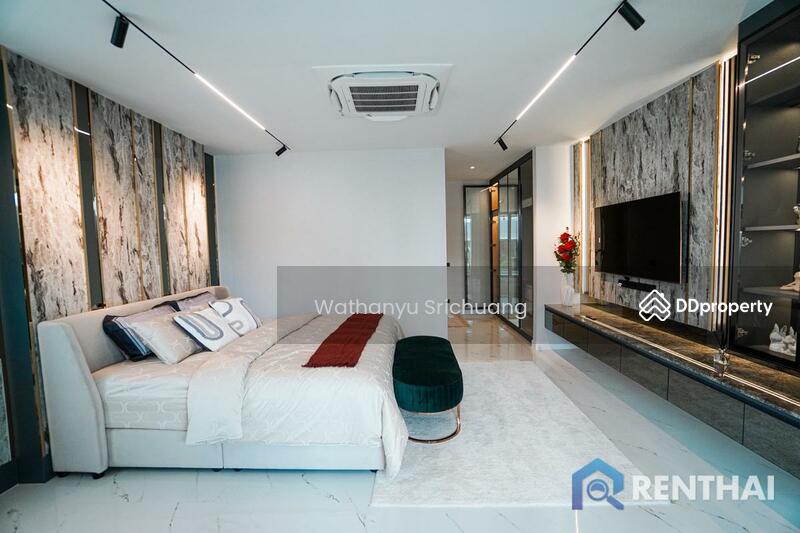 ขาย - สำหรับ ขาย บ้าน 6 ห้องนอน ที่ จอมเทียน, ชลบุรี