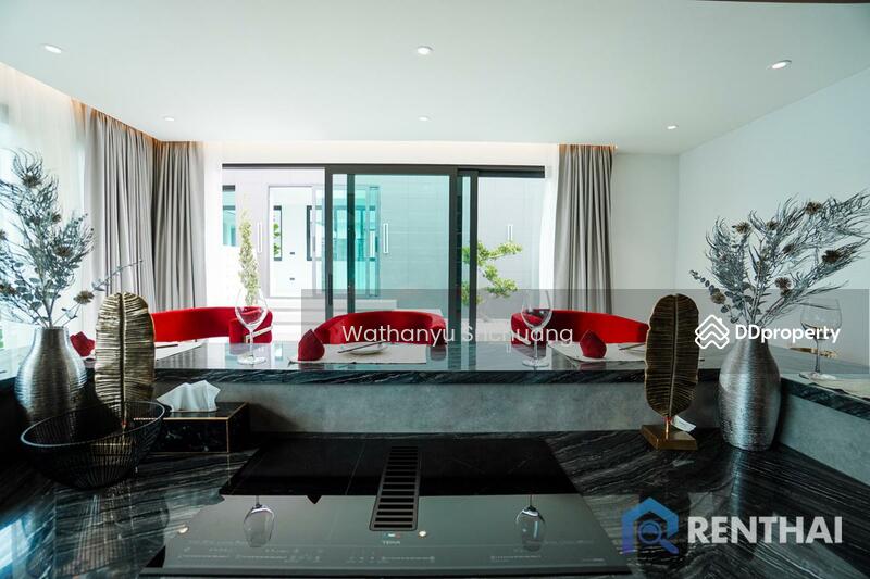 ขาย - สำหรับ ขาย บ้าน 6 ห้องนอน ที่ จอมเทียน, ชลบุรี